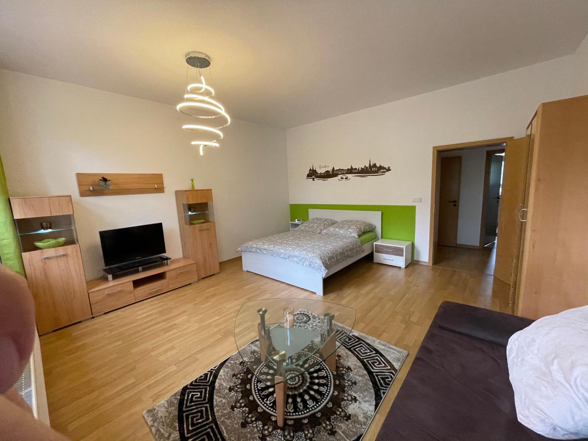 Ferienwohnung Im Zentrum Zwickaus Exterior foto