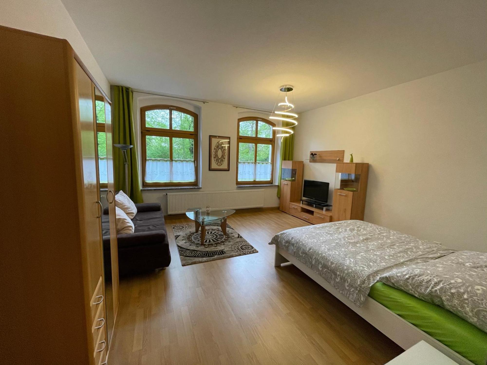 Ferienwohnung Im Zentrum Zwickaus Exterior foto